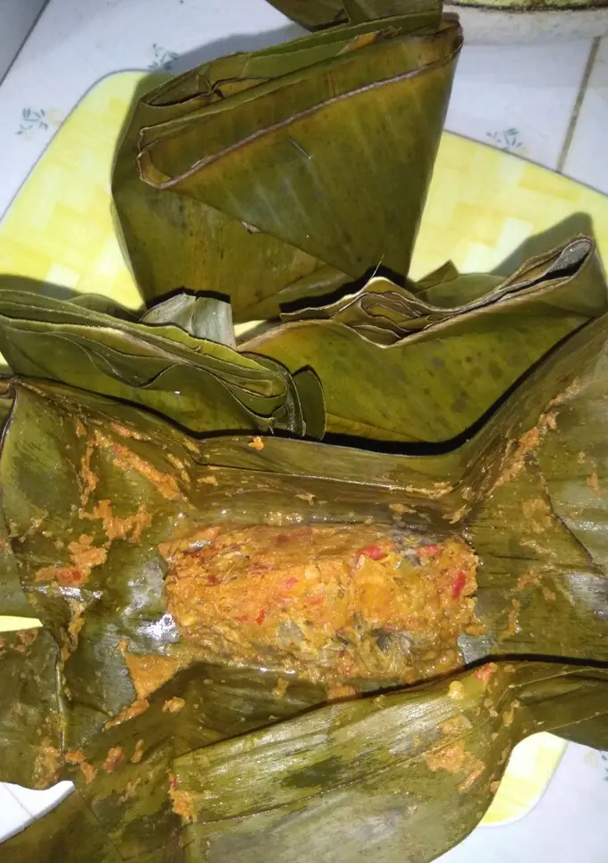 Pepes / Brengkes Jangkang (Kepiting Lunak)